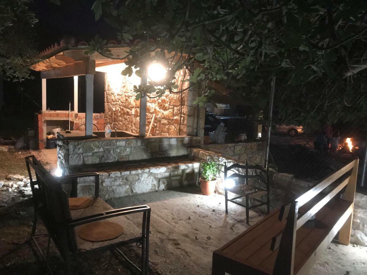 Janakis Garden Livadi Beach Himare Fshat ภายนอก รูปภาพ